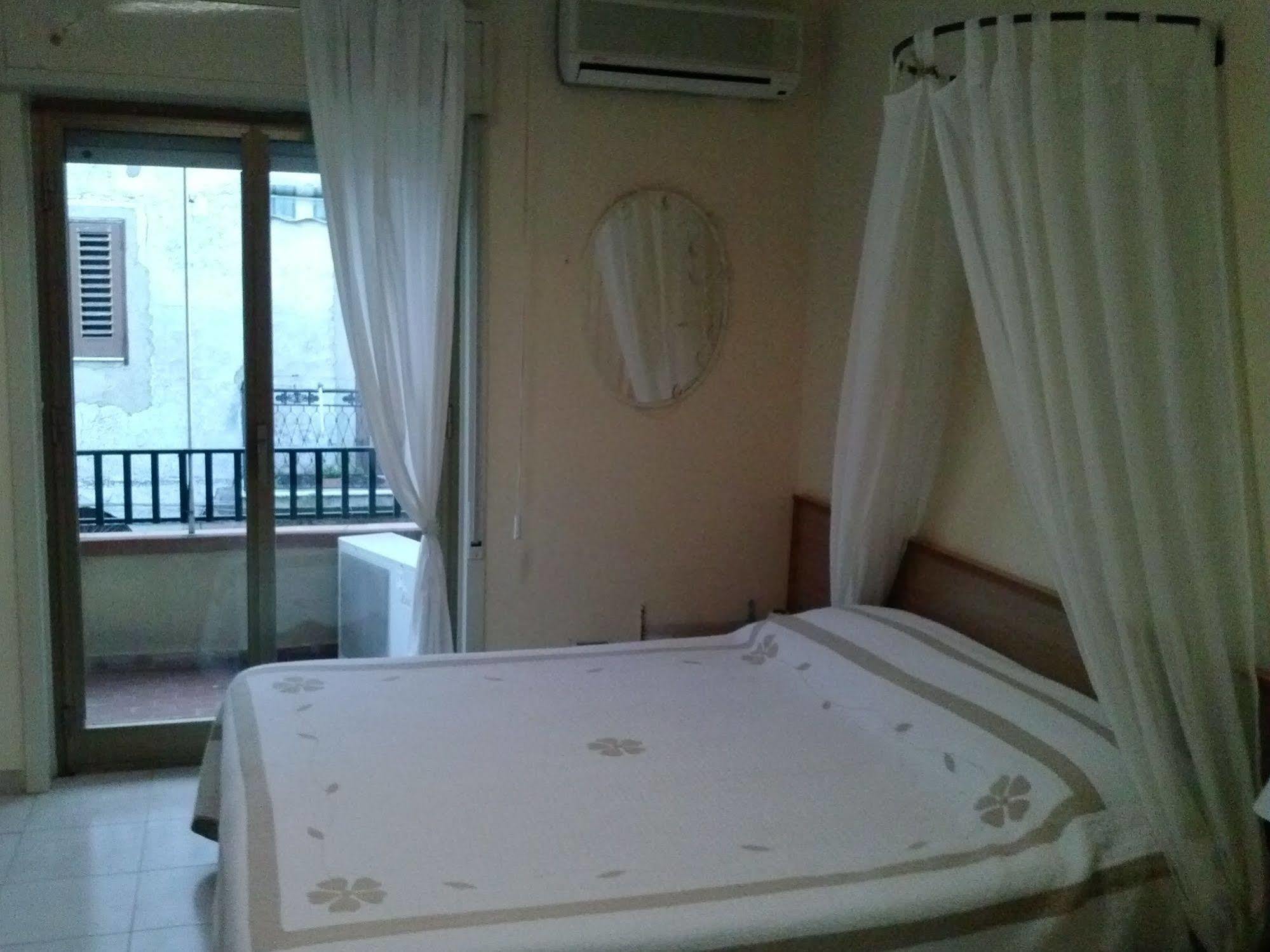Hotel Sicania Montedoro ภายนอก รูปภาพ